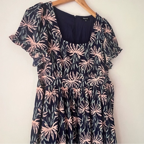 MADEWELL Ruffle-Sleeve Midi Dress in Oasis Palms SIZE XS - Picture 7 of 14